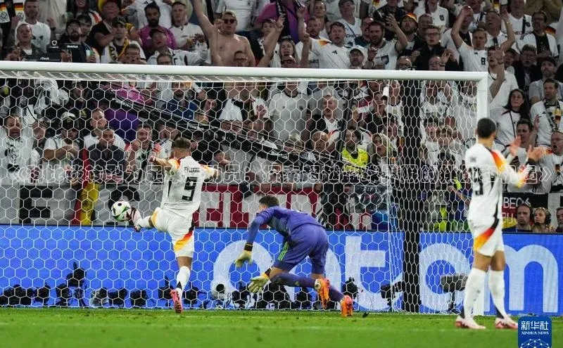 hth会体会官方网站登录百度大脑《科比谈转型为足球运动员：探索超越篮球界限的挑战和机遇》