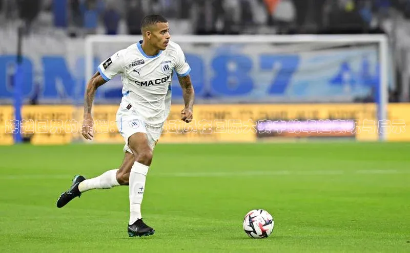 跨越国界的荣耀：中国运动员在国际大赛中的卓越表现与启示